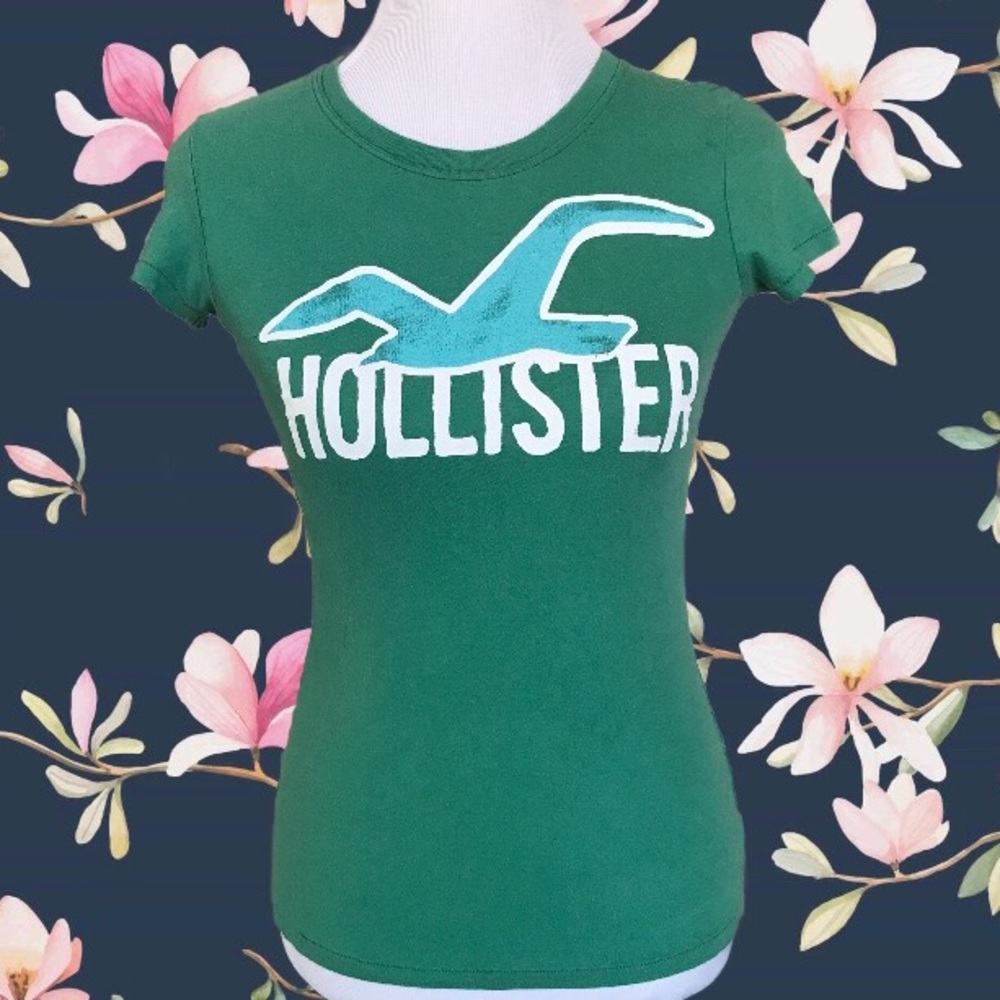 Hollister Tee